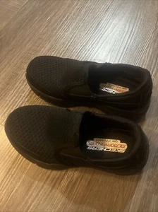 Skechers Memory Foam Gel-infused Kids Size 11 Black Slip On Shoe Dual-lite EUC - Picture 1 of 6