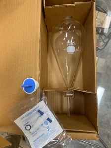 Embudo separador Pyrex 1000 ml Squibb de vidrio y llave de paso de PTFE, 6404-1 L - Imagen 1 de 4