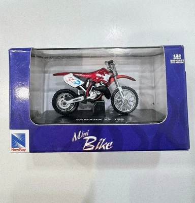 Yamaha YZ 125 Mini Bike 1:32 Scale Die-Cast NEW RAY - Image 1 of 4
