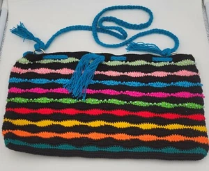 borsa intrecciata fatta a mano - Foto 1 di 3