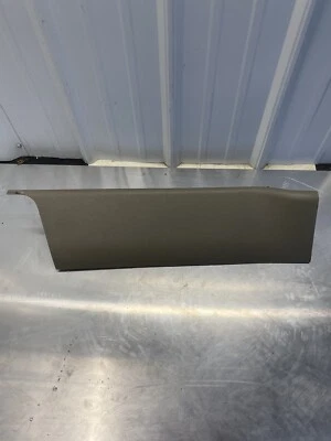 REAR RIGHT ROOF UPPER WINDOW TRIM COVER PANEL OEM 15130755 HUMMER H2 2003 - 2007 Foto 1 de 4