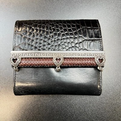 Cartera triple para mujer Brighton - organizador de dinero y monedas de cuero de cocodrilo negro/marrón Foto 1 de 4