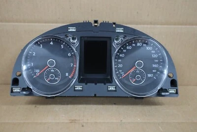 Volkswagen CC 2012 2013 cabezal de instrumentos velocímetro medidor panel fabricante de equipos originales sin circular millas Foto 1 de 4