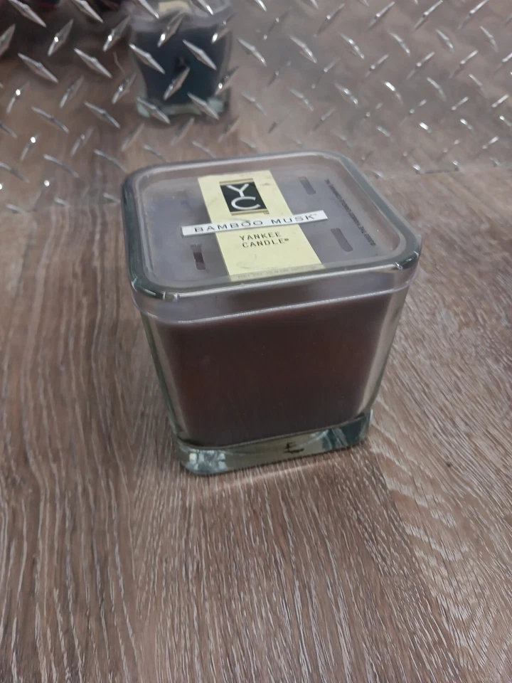 Yankee Candle 2003 retirado bambú almizcle grande 2 mechas vela 15,8 OZ Foto 1 de 4