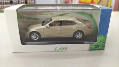 Kyosho J-COLLECTION LEXUS LS600HL BEIGE METALLIC - Image 1 of 4