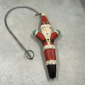 Mittlerer Westen von Cannon Falls geschnitztes Holz Santa Frühling Weihnachtsschmuck Folk 6" Vintage - Bild 1 von 6