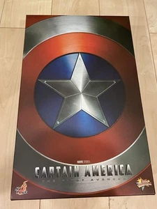 Hot Toys MMS156 The First Avenger Captain America Chris Evans Figure - Picture 1 of 4
