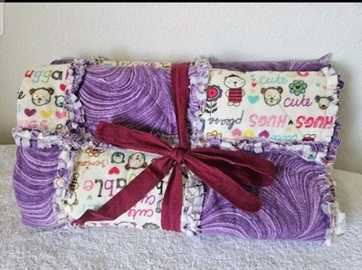 Juego de 3 colchas de trapo de bebé moradas abrazables súper lindas hechas a mano 33"×26" Foto 1 de 4