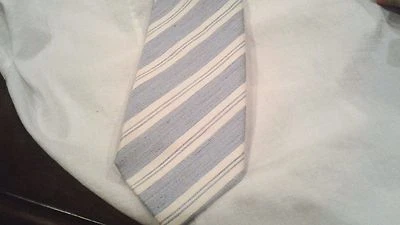  Corbata de seda/lino/algodón CESARE ATTOLINI hecha a mano en Italia Foto 1 de 3