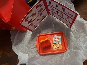 Lil McDonald’s Toy #18 - Happy Meal and Apple Slices - Rare! - Picture 1 of 1