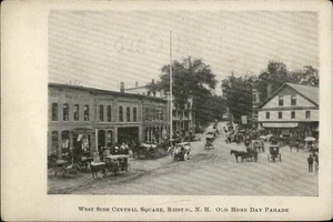 Bristol,NH Old Home Day Parade c1905 Grafton County New Hampshire Postcard - Picture 1 of 2