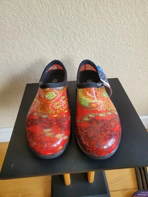 New! Sloggers Size 9  Red Paisley  - Image 1 of 4