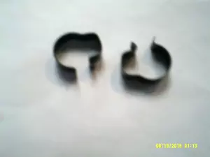 Genuine Set of 2 Snapper Walk Mower Wiring Harness Clips 23813 / 7023813 - Picture 1 of 1