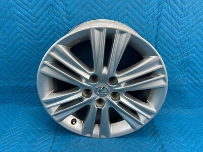 Llanta de aleación Lexus ES350 17" con tapa central y TPMS 17x7" 2013-2015 OEM Foto 1 de 4