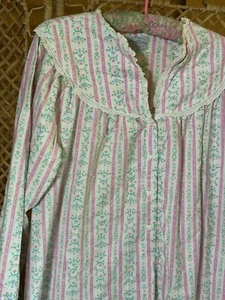 Lanz of Salzburg Pink Floral Eyelet Trim Nightgown Flannel Women’s Size S - Picture 1 of 7