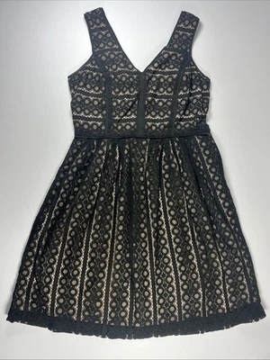 Ann Taylor лофт платье черный кружевной короткий линия без рукавов V шеи женщин размер 6 - Изображение 1 из 4