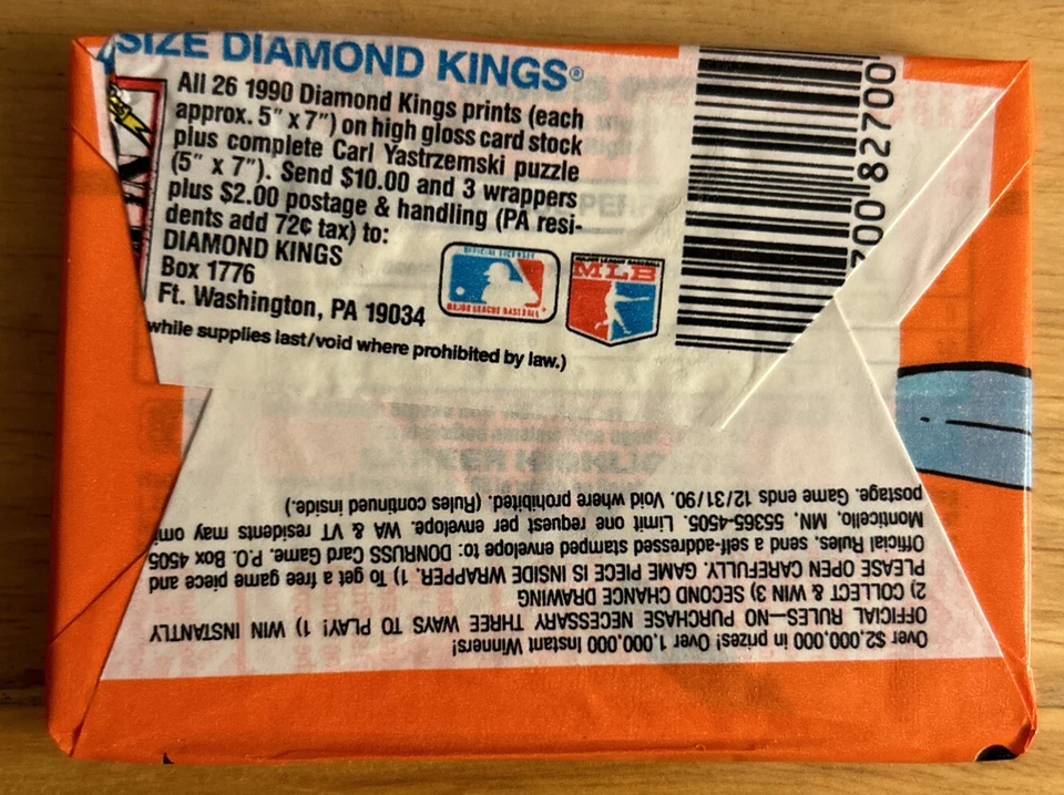 Восковая упаковка бейсбольных карточек 1990 Donruss Дуайт Эванс Red Sox OF Showing Bottom Back - Изображение 1 из 2