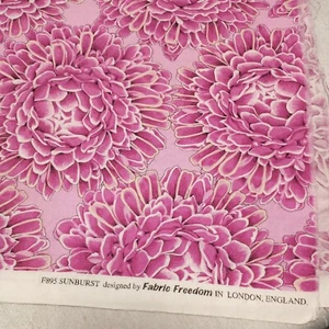 "SUNBURST" LG Pink MUMS 100% COTTON FABRIC 1 yard FREEDOM LONDON ENGLAND - Picture 1 of 4