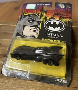 ERTL #1064 ๐ฆ BATMAN RETURNS - BATMOBILE ๐จ 1:64 DIECAST CAR ๐จ 91' VTG NIP! SEE - Picture 1 of 4