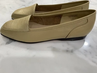 Enzo Angiolini 女式金色金属色 7.5 米 Liberty 软皮平底鞋 全新带盒 — 第 1/4 张图片