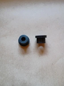 Ducati Gas Fuel Tank Rubber Grommet SET 250 350 450 Wide Case Single Darmah 900 - Picture 1 of 1