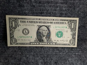 US Currency Birthday Anniversary Note Bill - $1 L52701957M - May 27th 1957 - Picture 1 of 2