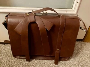 ECOSUSI Women's 15” Vegan Leather Bag with Detachable Straps - Picture 1 of 4