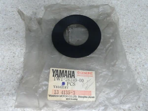 NOS OEM Yamaha Handle Wire Leaf Ring 77-83 IT175 YZ100 IT400 TT500 1W1-26249-00 - Picture 1 of 4