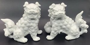 Pair of Vintage Chinese White Glaze Porcelain Pottery Foo Dogs 4.75" Tall - Picture 1 of 8
