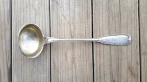 Antique American Coin Silver Fiddle Thread Pattern Large Soup Punch Ladle - Picture 1 of 10