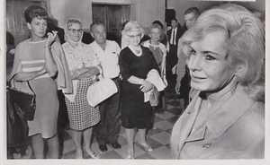 1966 Candace Mossler Miami Courthouse Murder Trial Original Rare Press Photo - Picture 1 of 2
