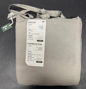 Urban Outfitters 100% Cotton. Solid Color. (Q1) - Picture 1 of 2