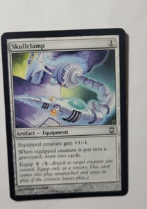 Skullclamp Darksteel Magic the Gathering Karte - Bild 1 von 2