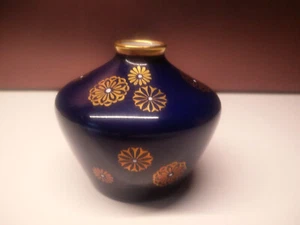 Mid Century kleine Vase Porzellan kobaltblau mit Goldrand DDR? - Bild 1 von 4