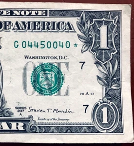 Trinary "G" Star Note Chicago District One Dollar Bill G04450040* - Picture 1 of 3