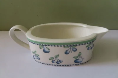Villeroy & Boch "Provence" Gravy Boat - Mint - Image 1 of 4