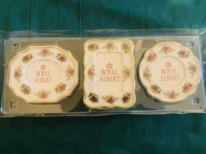 Royal Albert Royal Doulton Old Country Roses kleine 3 Bilderrahmen 2003 in Box - Bild 1 von 4
