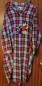 VTG THE DISNEY CLASSIC FLANNEL NIGHT GOWN ONE SIZE WINNIE THE POOH PIGLET - Picture 1 of 3