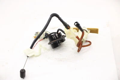 Harley-Davidson Electra Road Street Glide 2018-2024 bomba de combustible con placa superior Foto 1 de 4