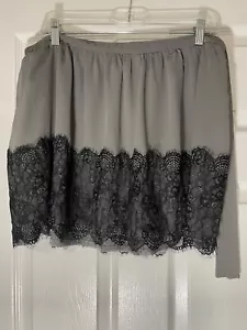 Lauren Conrad Chiffon Mini Skirt. Lace Appliqué Around Hem. NWT Women’s Size 12 - Picture 1 of 5