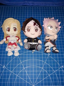 Peluches rellenos de anime - Imagen 1 de 8