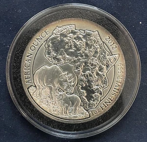RARE - 2012 RWANDA Wildlife Series African Rhinoceros - 1oz Silver - Picture 1 of 2
