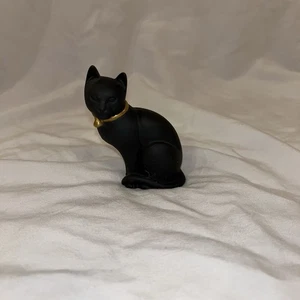 Black Basalt Curio Cabineet Cat By Franklin Mint - Picture 1 of 4