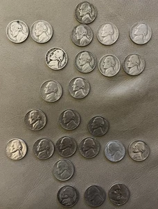 Jefferson Nickel Coin Set 1940-2005 Lot of 25 D, P, S & unminted - Picture 1 of 14