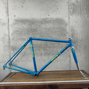 Vintage Gitane Frame Set 50 cm Reynolds 531 Honeycomb Spiderweb Dropout 120 27 - Picture 1 of 19
