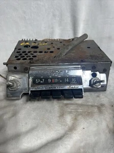 Vintage Car Radio - '61 '62 Chevrolet Impala Delco Transistor Radio 7280203 OEM - Picture 1 of 6