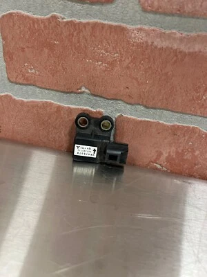 03-06 Sensor Mitsubishi Evolution Evo VII, VIII, ABS velocidad de guiñada G MR475078 Foto 1 de 4