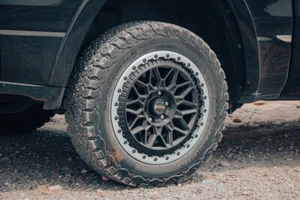 Set 4 Cerchi in Lega 20" per JEEP GLADIATOR JT Ruote Rims Felgen Jantes BLbp - Picture 1 of 3