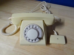 Vintage Soviet Russian Desk Rotary Phone ТА-68 USSR 1970's - Picture 1 of 11