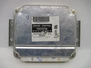 ECU ECM COMPUTER Vibe 2004 04 Automatic 89661-01060 739998 - Picture 1 of 9